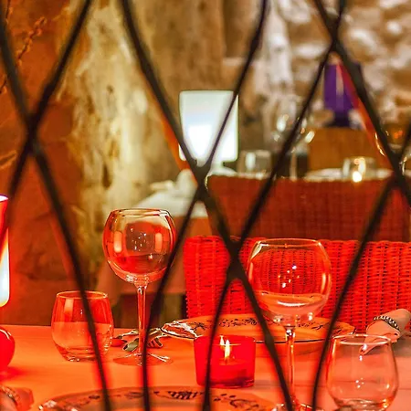 호텔 Casa Taino 4*